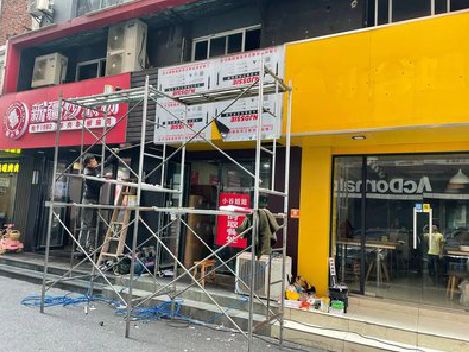 长垣制作广告招牌如何避免它发黄？